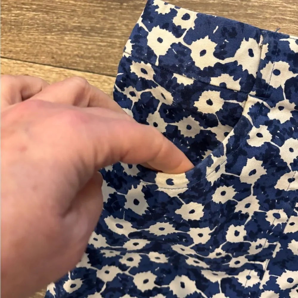 Kate Spade Saturday Women’s Blue White Floral Mini Skirt Size 2